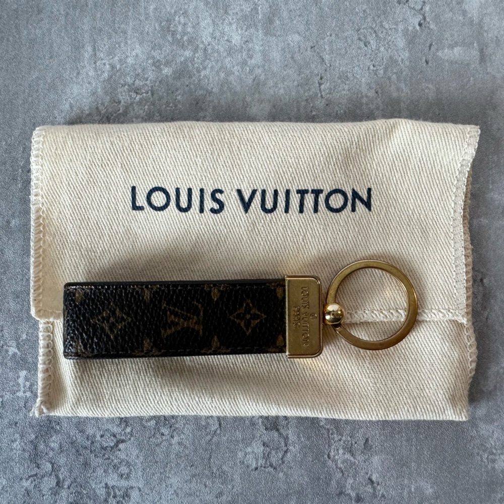Louis Vuitton Dragonne Key Holder